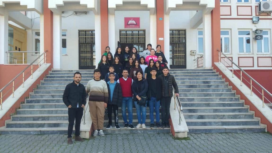 Öğrencilerimiz Bahtiyar Vahabzade Sosyal Bilimler Lisesi'ni ziyaret etti